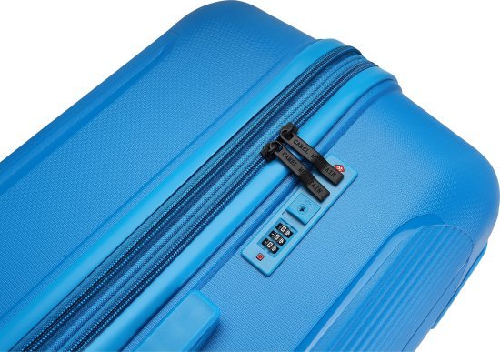 מזוודת טרולי קשיחה בגודל 20 אינץ' דגם Infinity מבית Camel Mountain - צבע שחור