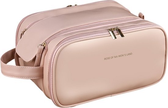 תיק רחצה דמוי עור דוחה מים דגם The Everkit מבית Camel Mountain - צבע ורוד